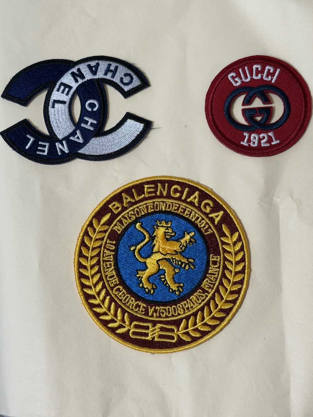Iron on patches (3)